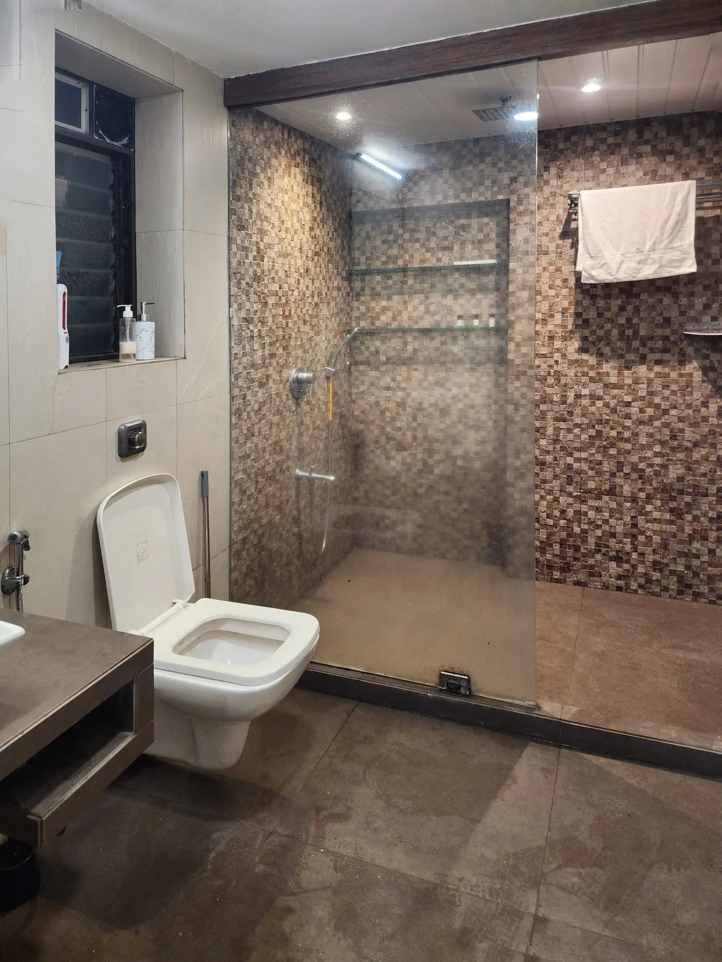 Third Bedroom 5 at Peacock Perch, Mumbai