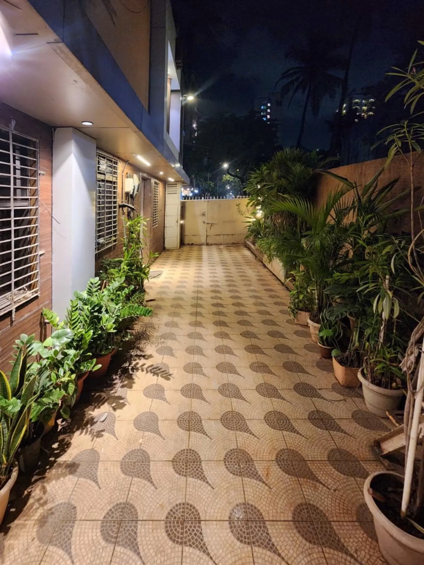 Entrance and Parking 6 at Peacock Perch, Mumbai