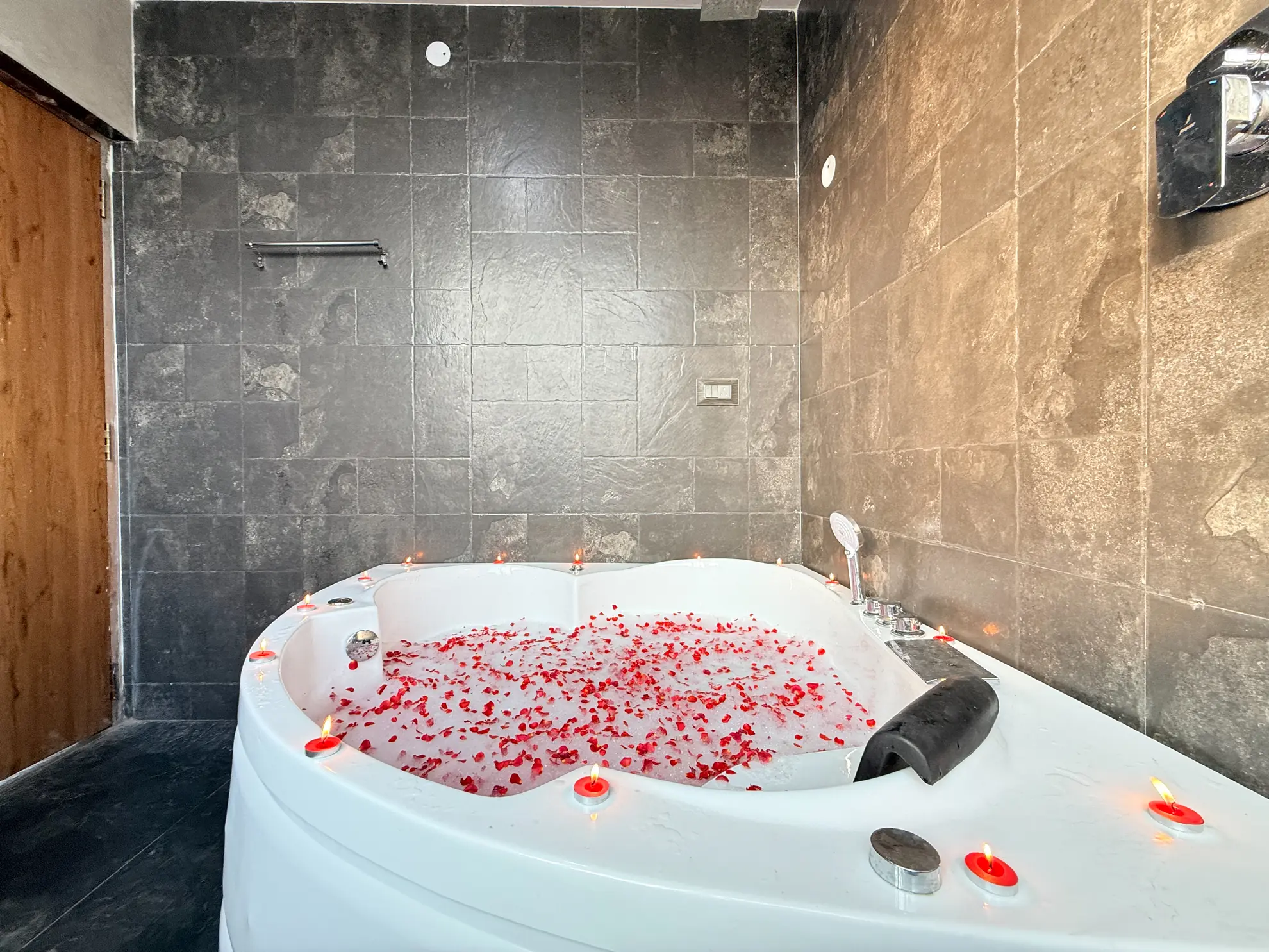 Jacuzzi 3 at Urban Utopia, Bengaluru