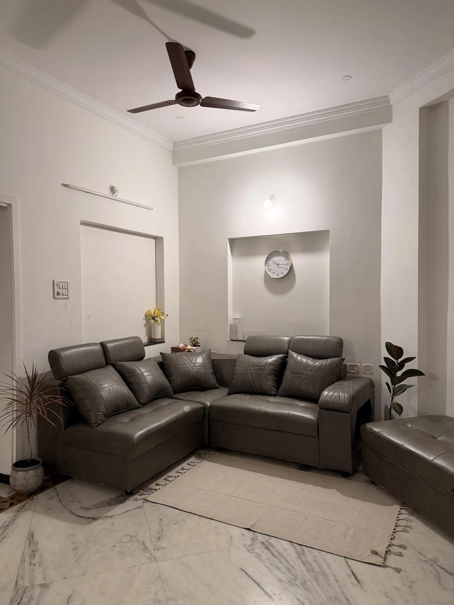 Lounge 3 at Deccan Escape, Hyderabad