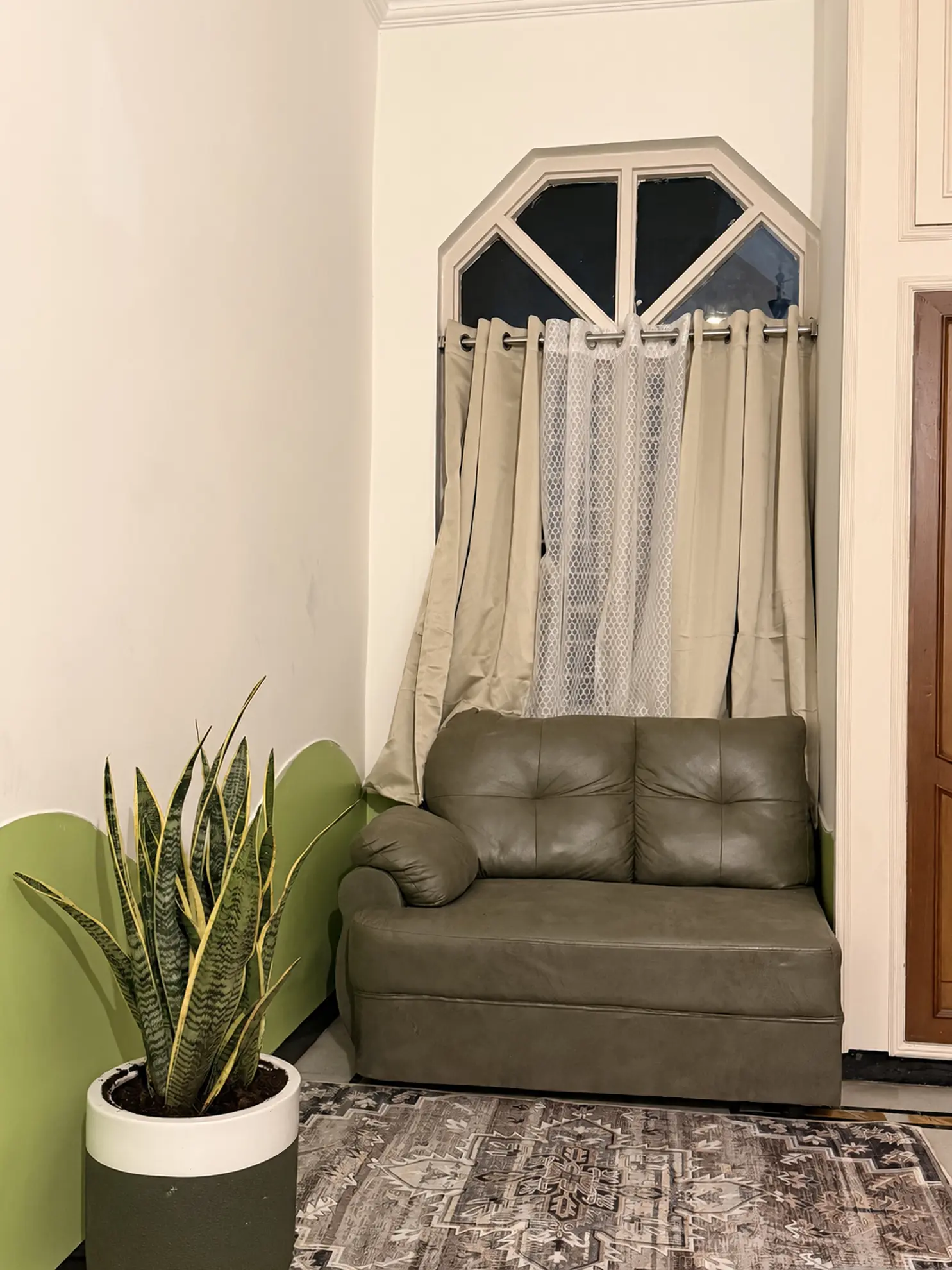 Fourth Bedroom 11 at Deccan Escape, Hyderabad